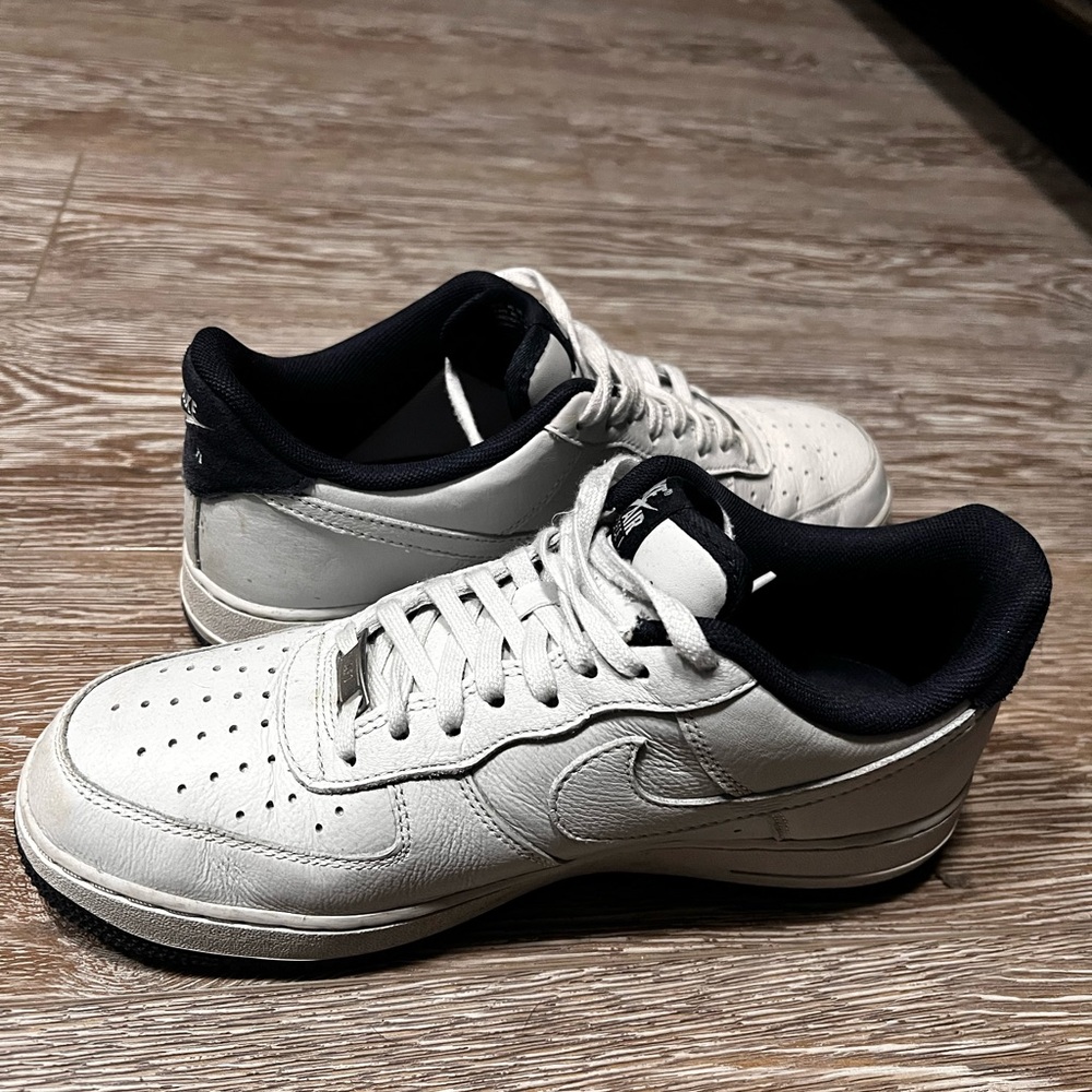 Nike White and Black Men's Athletic Shoes